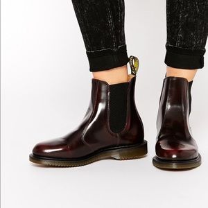 Dr. Marten Flora Chelsea boots